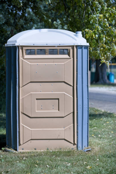 Best Portable restroom trailer rental  in Maggie Valley, NC